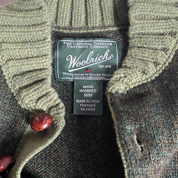 Men’s Medium Green Woolrich Pull Over Wool Sweater With Arm Pads - NWOT - Picture 2 of 6